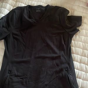 Jaanu scrub top and pants black size large